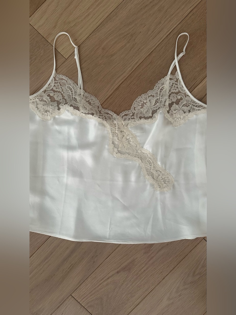 Vintage Victoria’s Secret GOLD label camisole - Picture 8 of 15
